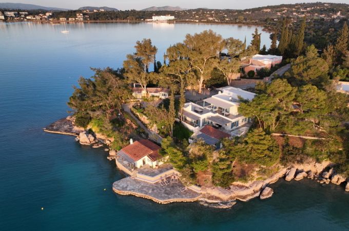 VILLA CAPE