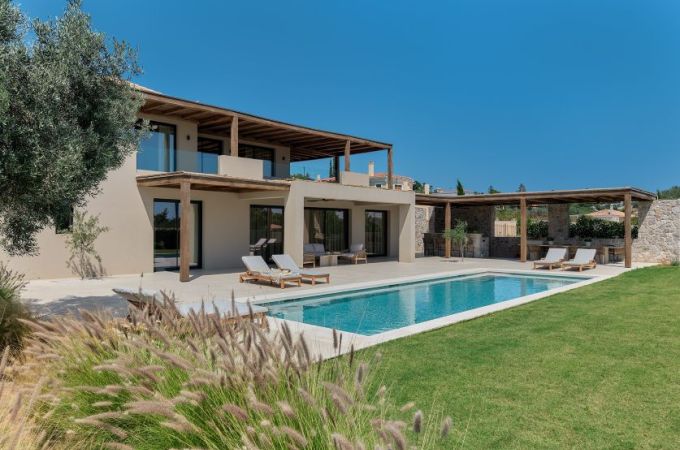 VILLA VALENTHEUS 
