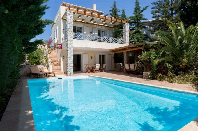 VILLA MYRTILUS
